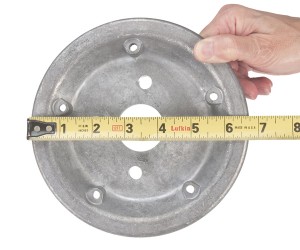Measure the diameter of the fan hub